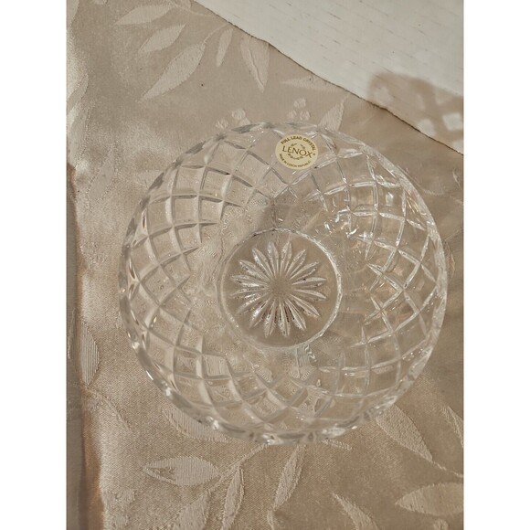 Lenox Full Lead Crystal 5" Candy Dish made in Czech Rep. Excellent Condition - Picture 3 of 7